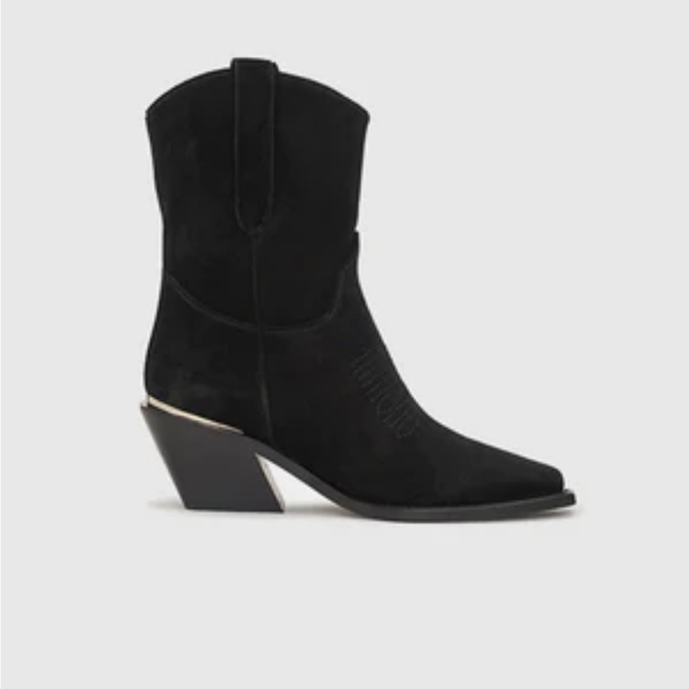 PartLow Black Western-Style Women's Boots